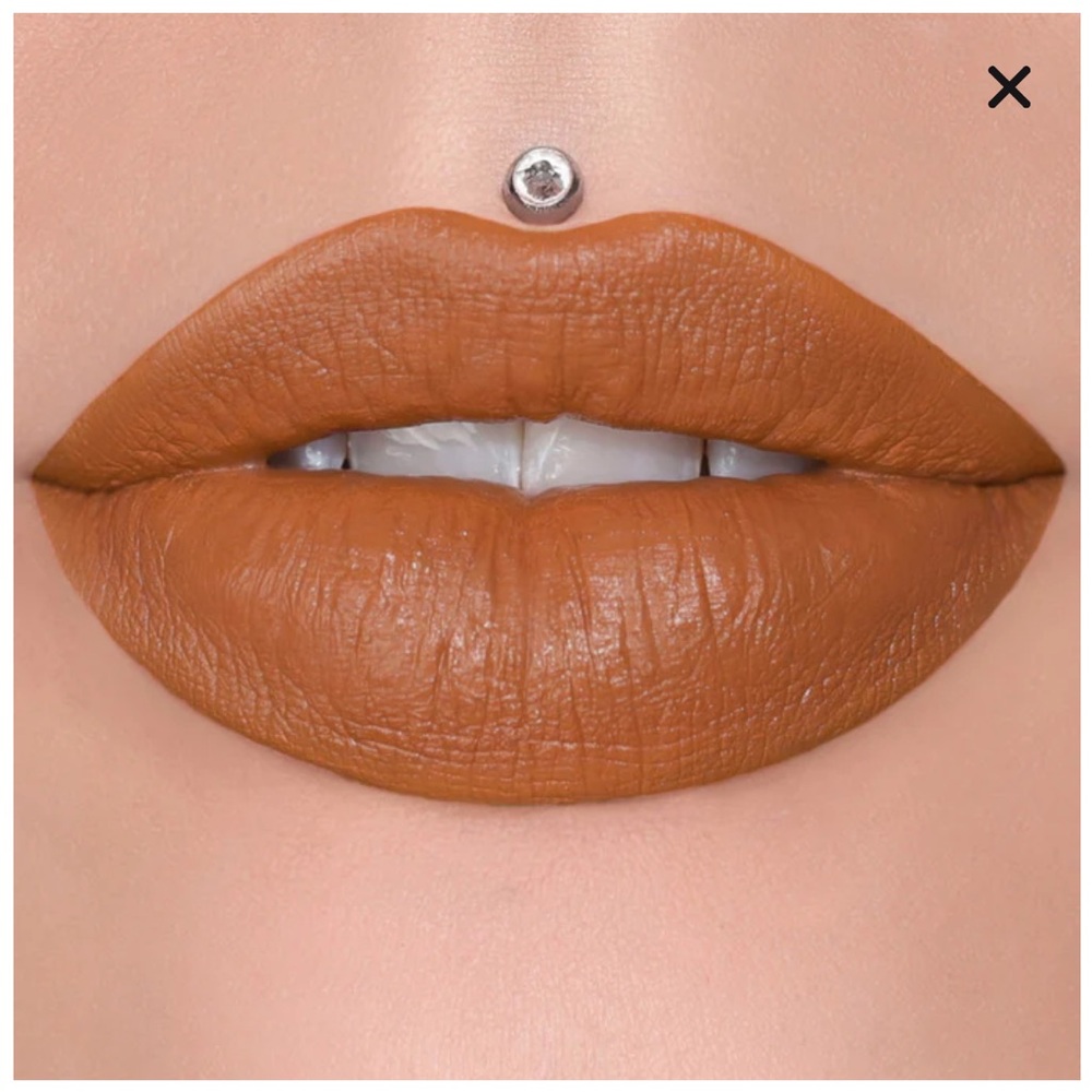 VELVET TRAP LIPSTICK PLASTIC SURGERY NIB